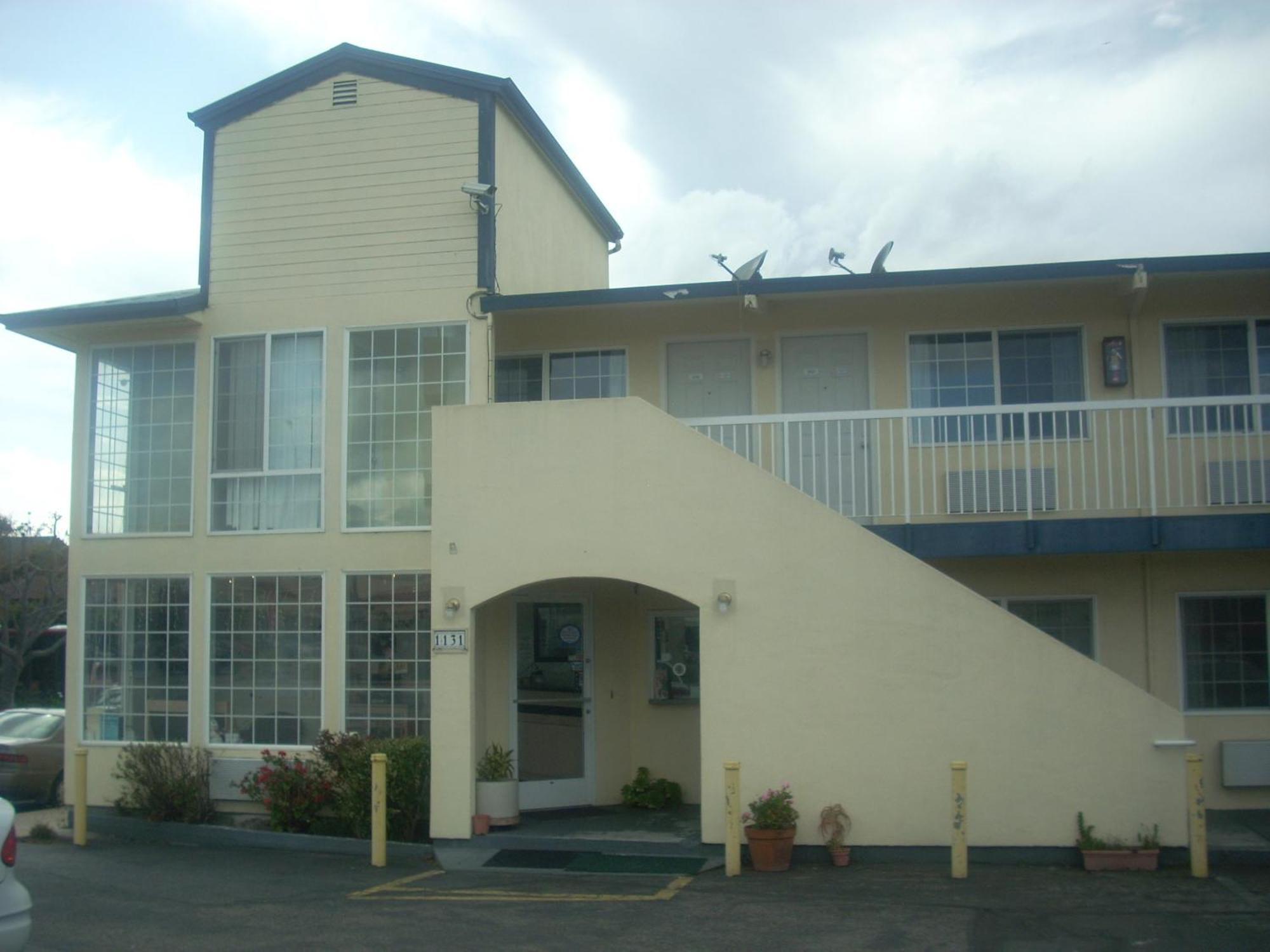 Economy Inn Seaside Eksteriør bilde